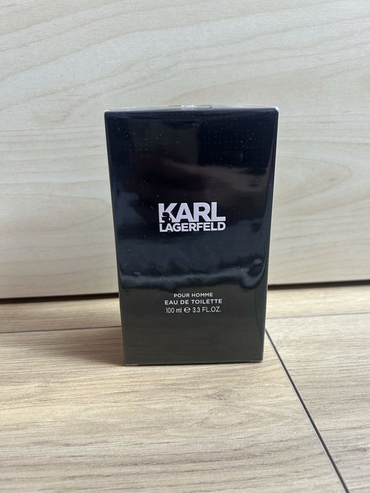 Karl Lagerfeld  Perfum