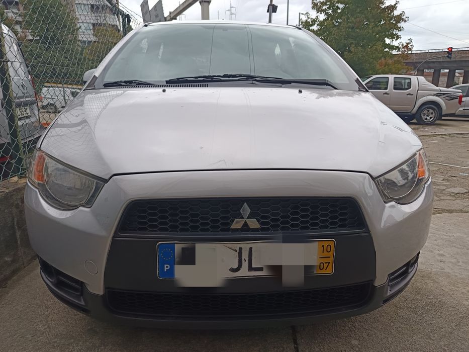 Mitsubishi Colt 1.1 gasolina