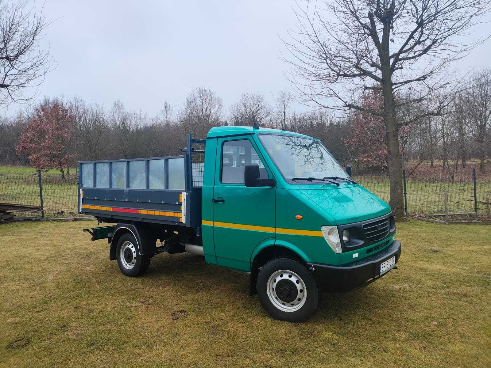 Wywrotka wynajem 3.5T 3 Stronna