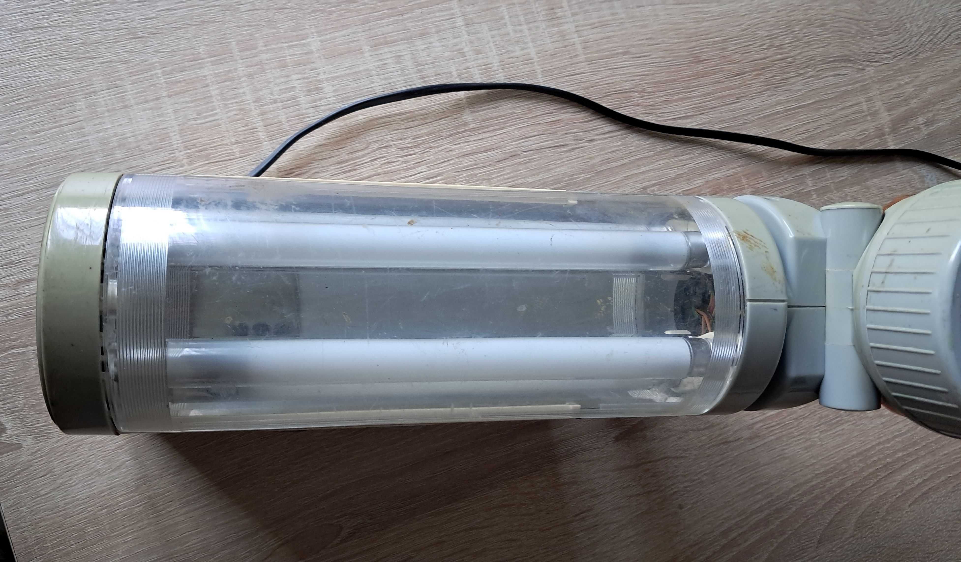 Wielofunkcyjna zabytkowa lampa, latarka  model SF-178B