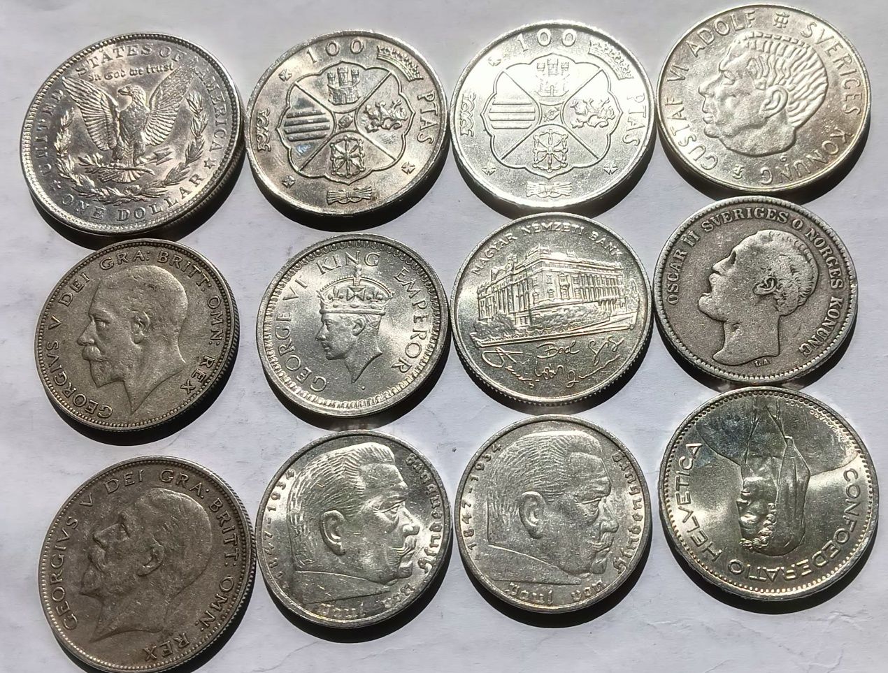 Продам срібні монети