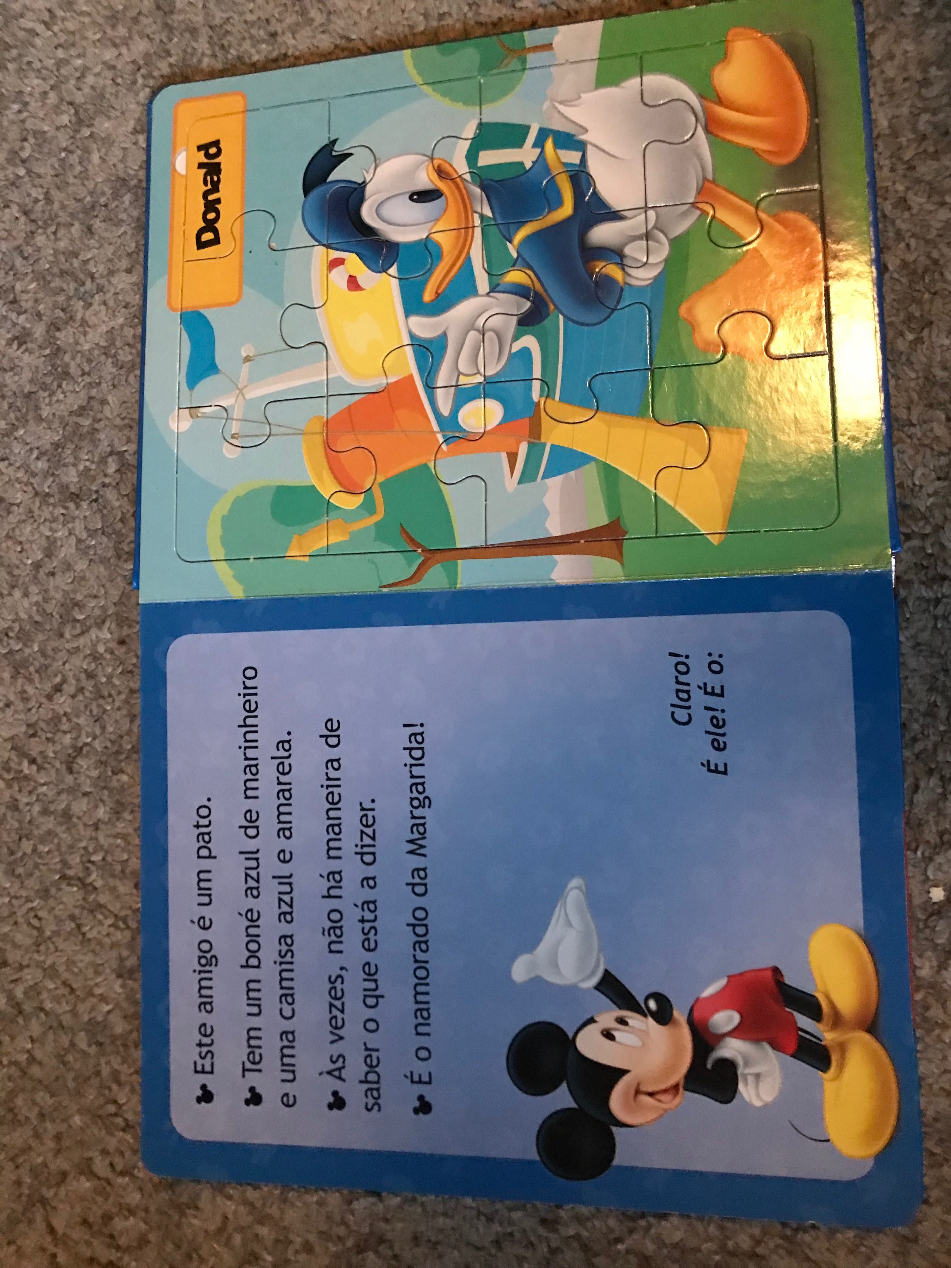 Livro de 5 puzzles os amigos do mickey Disney