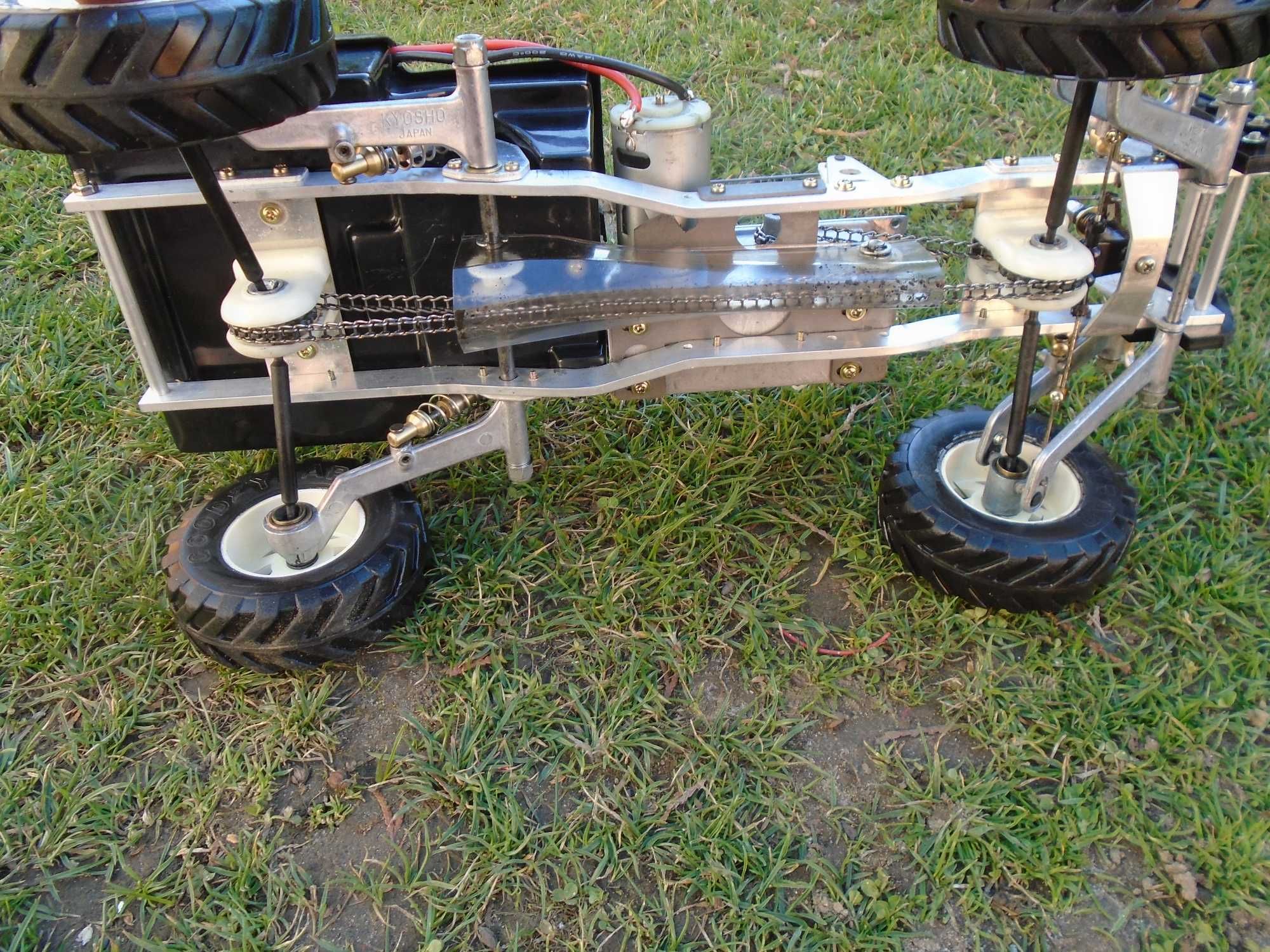 KYOSHO Chevy  Pick Up 4x4 1:10 Vintage Nitro Model RC  Trial