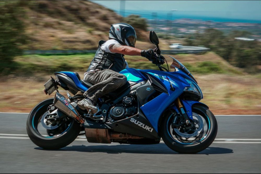 Suzuki GSX S1000F