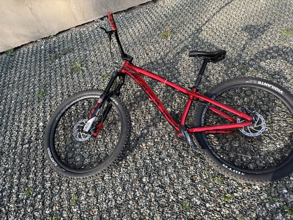 Dartmoor hornet 2020 26”