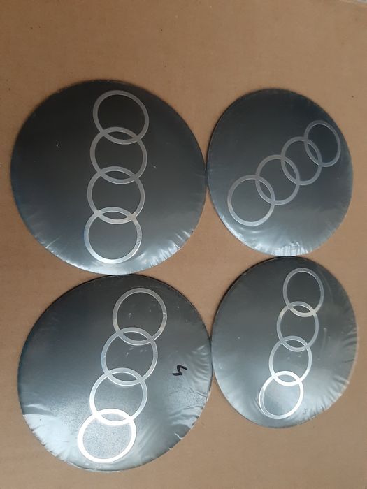 Naklejki emblematy audi 10.5cm