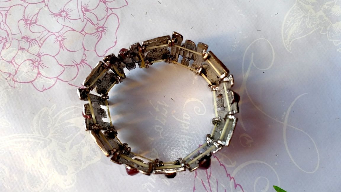 Bransoletka na żyłkach fiolet kamienie biżuteria sztuczna stare srebro