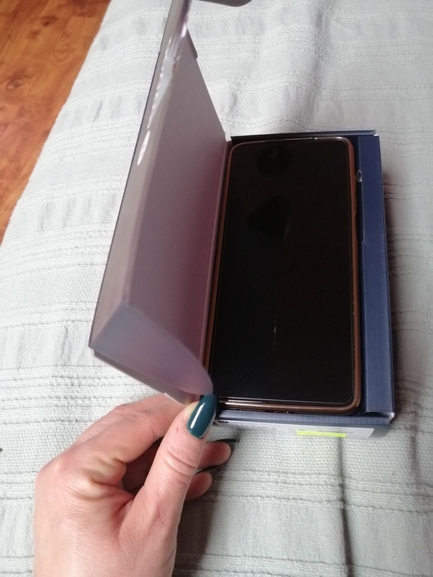 Telefon Motorola e22 +szkło+etui