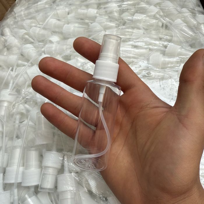 Butelka z atomizerem 50 ml plastikowy PET z rozpylaczem hurtowa ilość