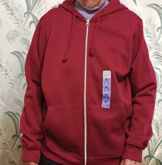 Кофта женская с капюшоном, на молнии