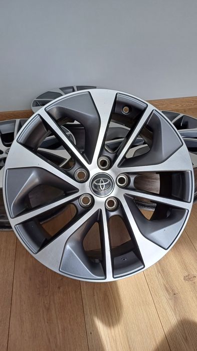 Диски R 17 5/114.3 Toyota Rav4,Camry,Avensis,Corolla,CH-R,Avalon.