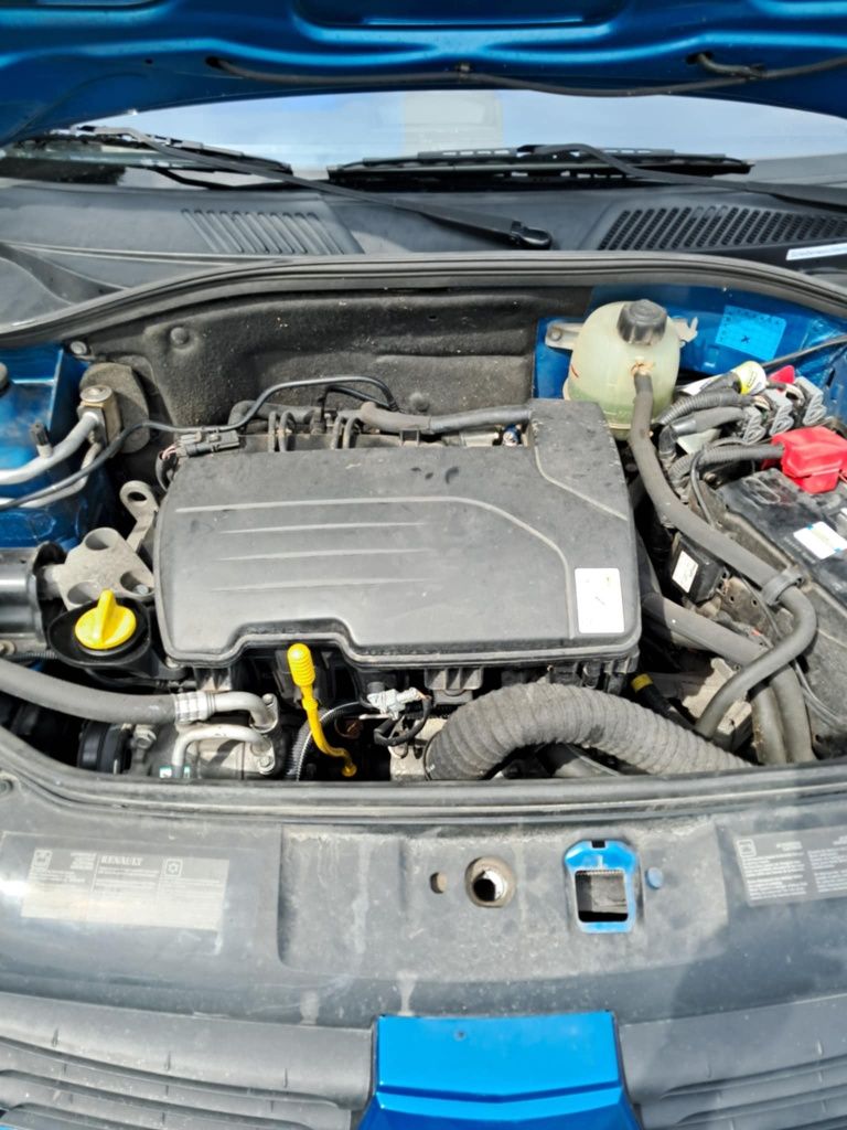 Renault Clio II Hatchback 1.2 i 16V 75KM