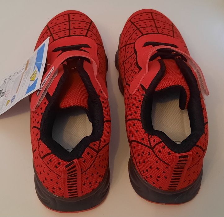 Buty chłopięce nowe
