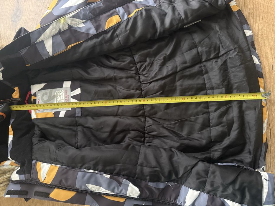 Зимова куртка Reima ( 122 см, 6-7 років)