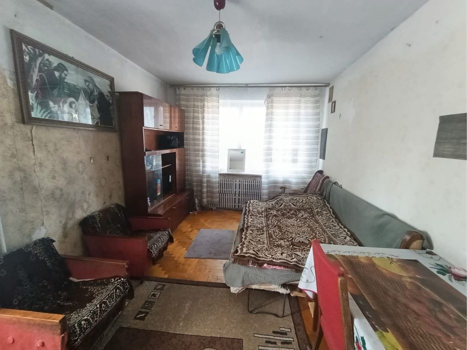 Продається 1 кімнатна квартира по вкл. Тарнавського