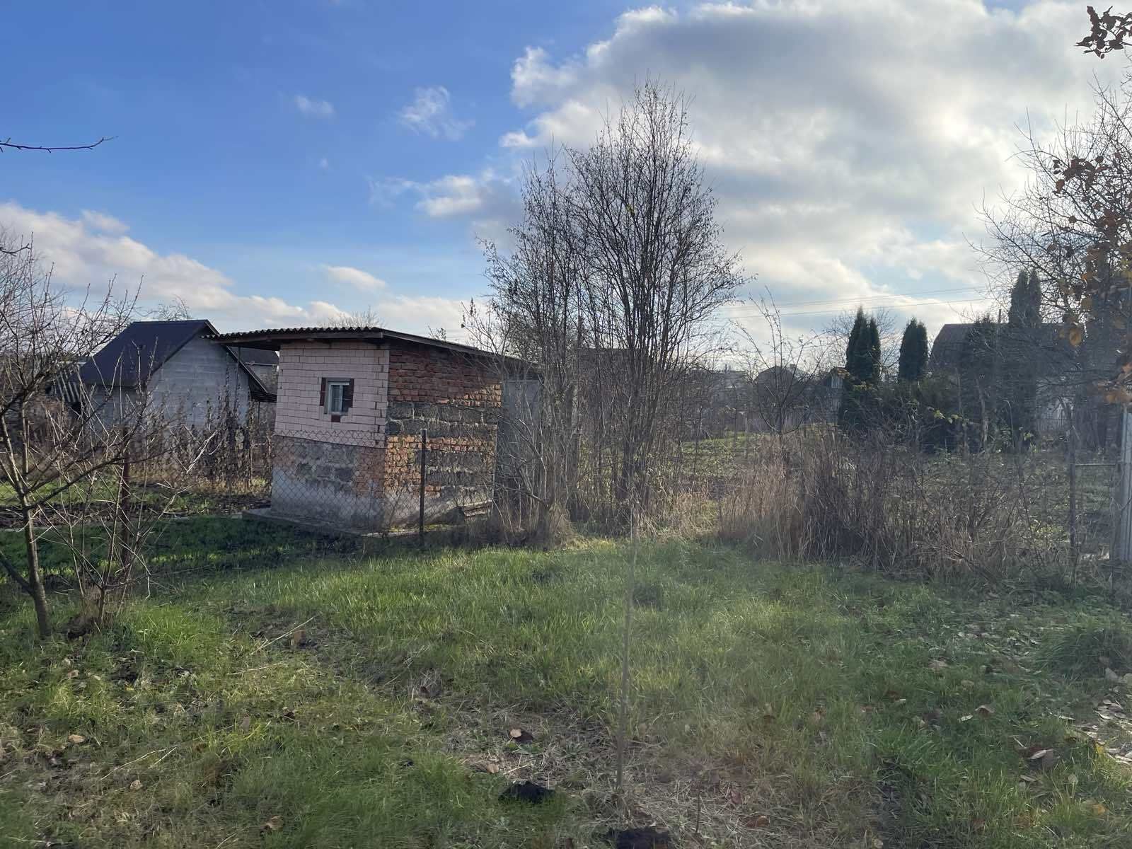 Продаж дачі в с. Буцнів