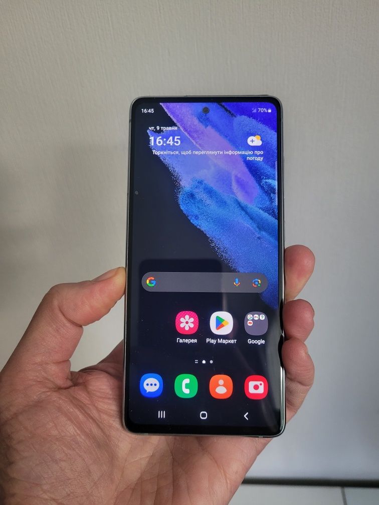 Samsung Galaxy S20 FE 5G Snapdragon идеал