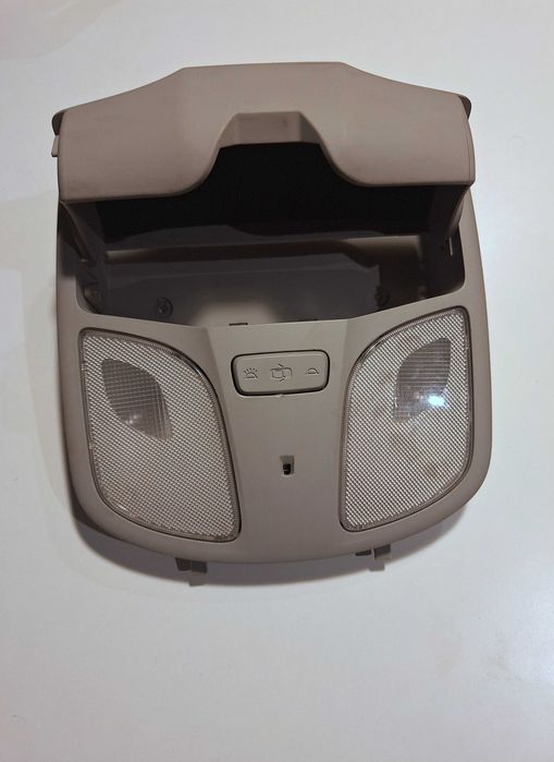 lampka sufitowa hyundai i40