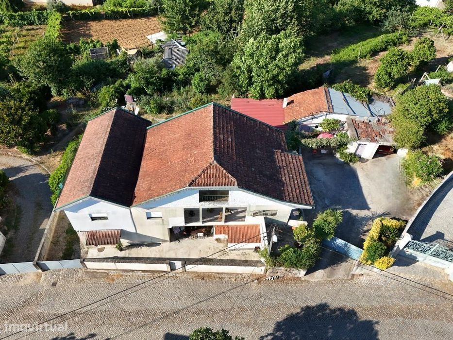 Andar de Moradia T3 com Entrada Independente, Varandas e Sótão  Te...