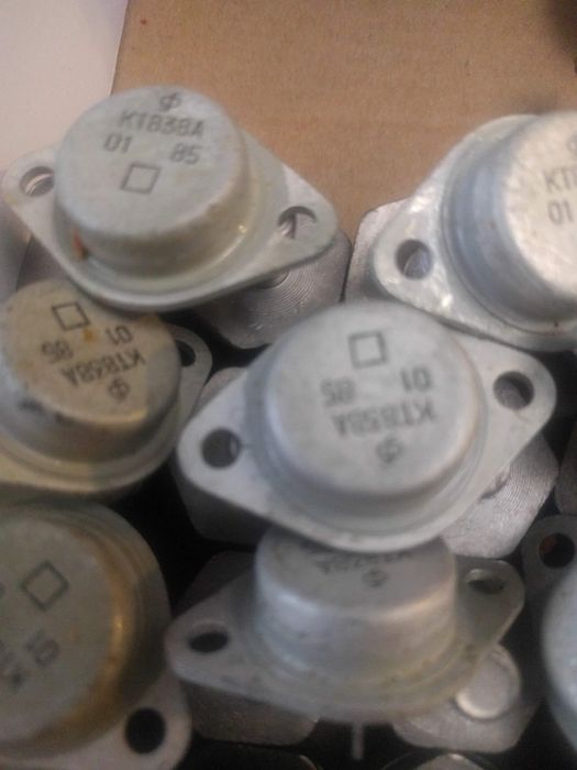 Транзистори  різні