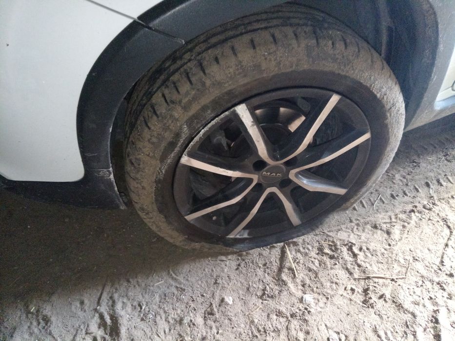 Fiat panda uszkodzony