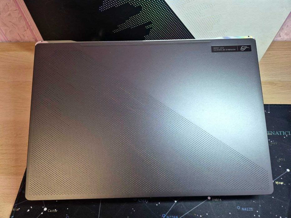 ігровий ноутбук ASUS ROG Zephyrus G15 GA503QR