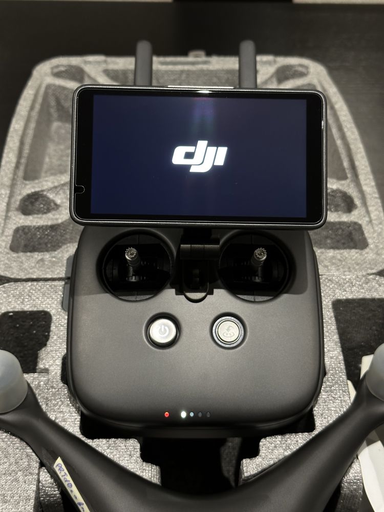 DJI Phantom 4 Pro Plus Obsidian edition + Bateria extra