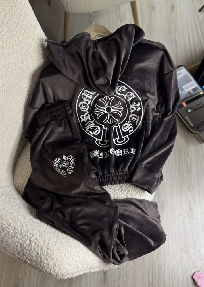 Новий велюровий костюм шоколад Chrome Hearts розмір S