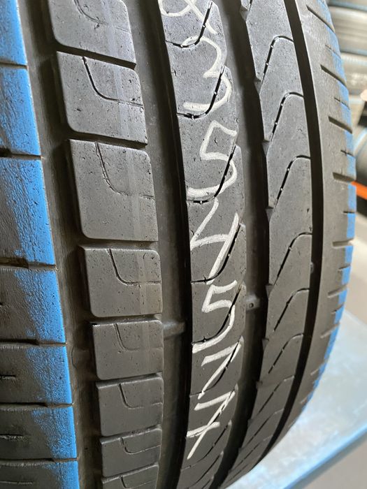 235 / 45 R 17 Pirell