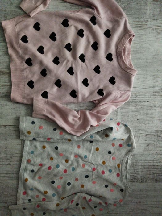 Sweterki dla dziewczynki, cena za całość