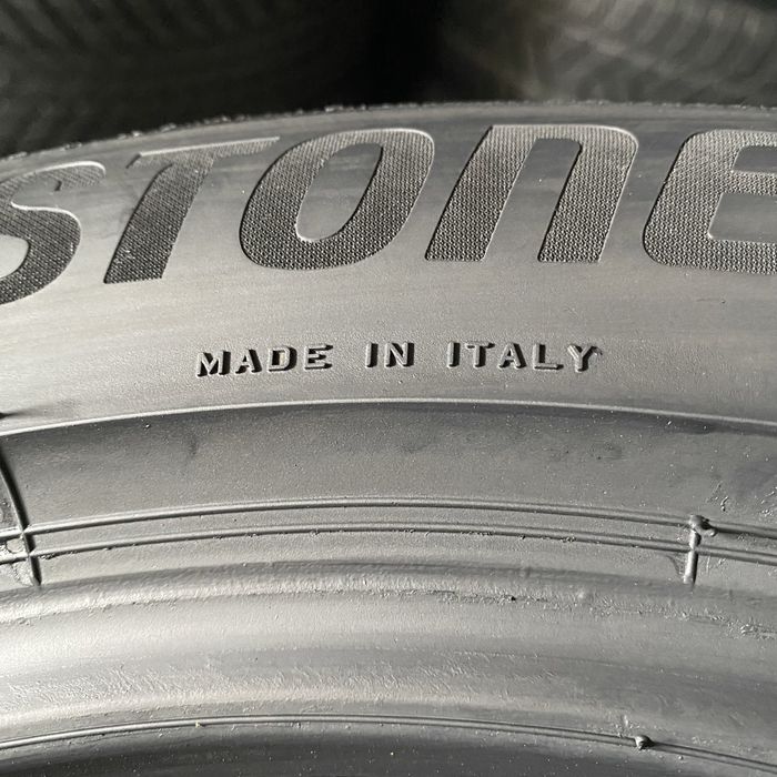 Шини 225/50/17 - 2шт Bridgestone Blizzak LM005 зима