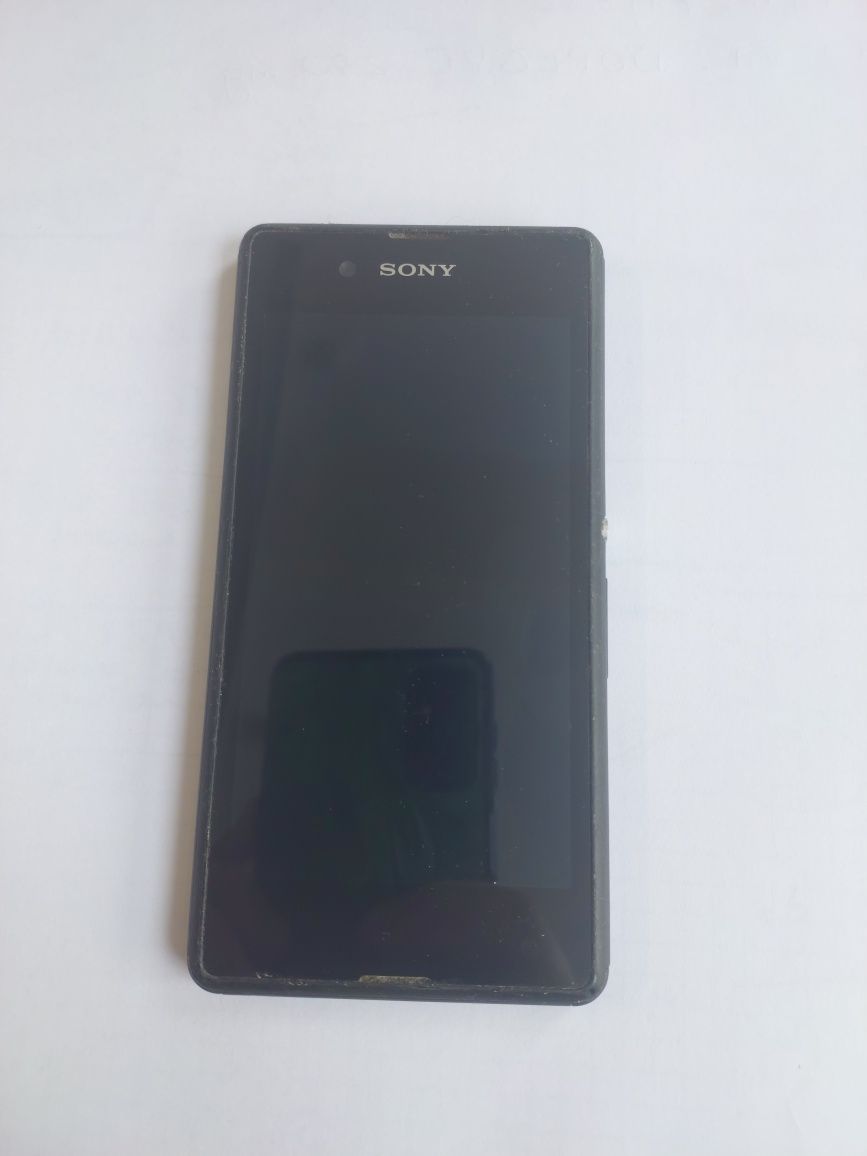 Telefon Sony D2203