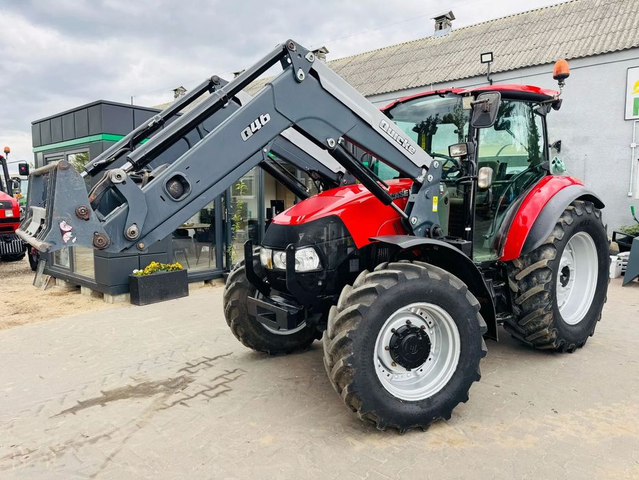 Case IH Farmall 105C  Case Farmall 105C, 2017r, z turem QUICKE Q46, nowe opony