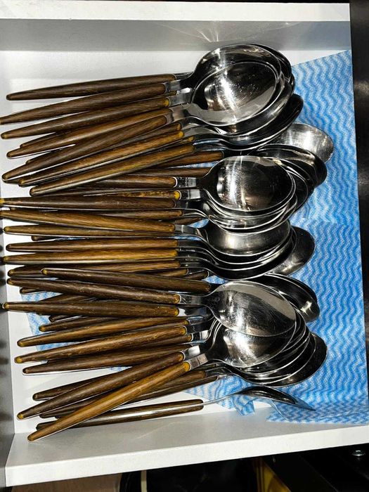 Conjunto de talheres 50 peças de cada