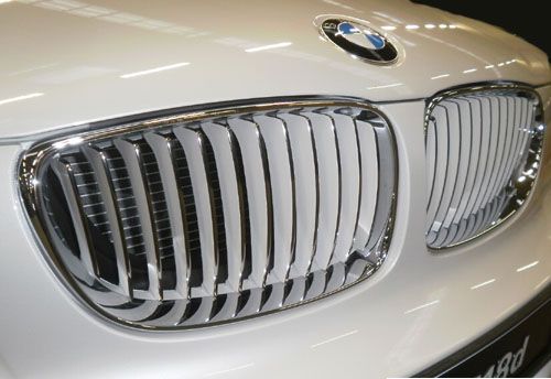 BMW 1 series E82 E88 Grelha Frontal Nova Alpine White com Cromado