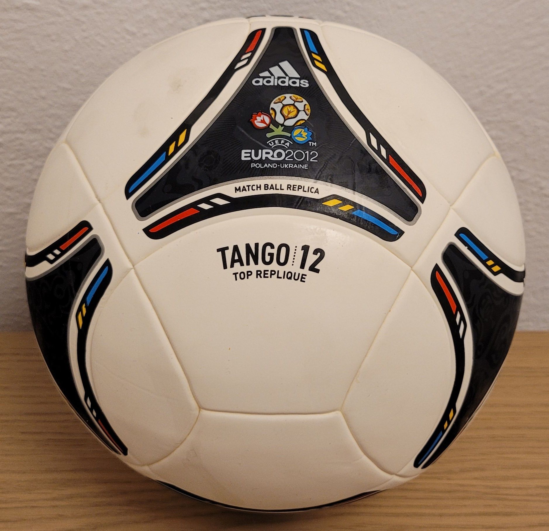 Piłka nożna Tango 12 replika