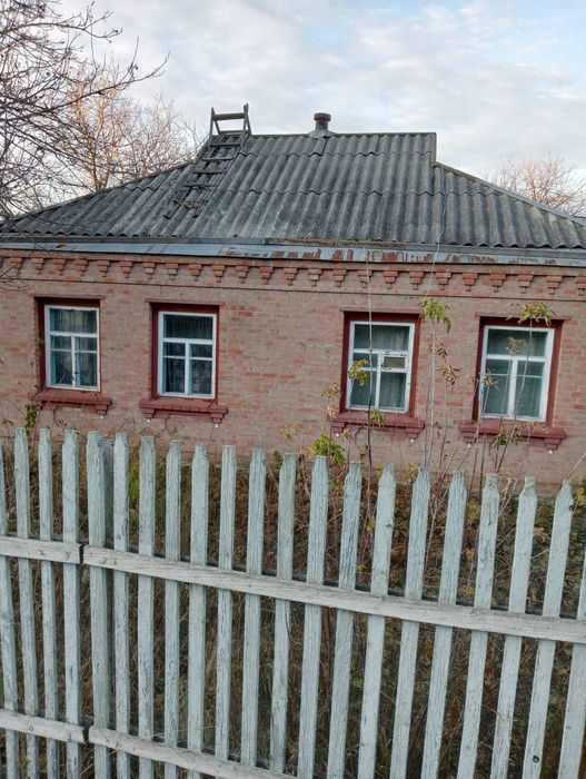 Продам дом в Аджамке ( Кировоградская область)