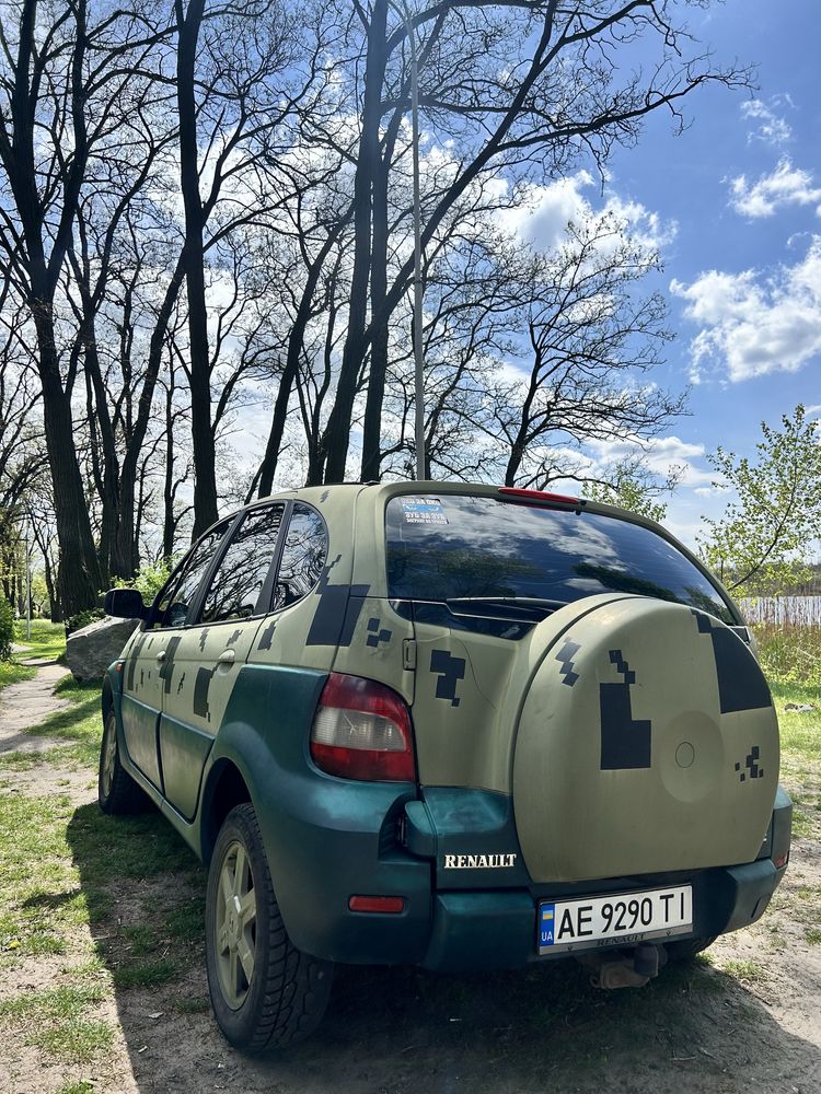 Renault Scenic 1.9 dti пролний привід