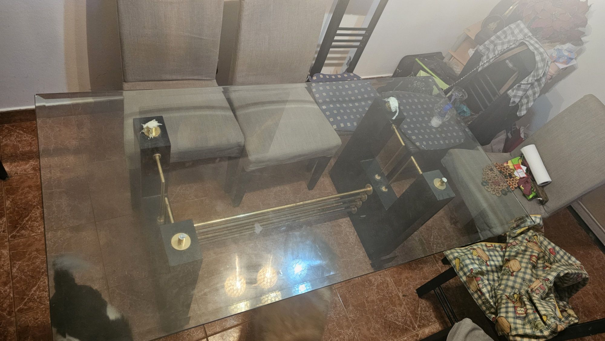 Mesa de sala em vidro