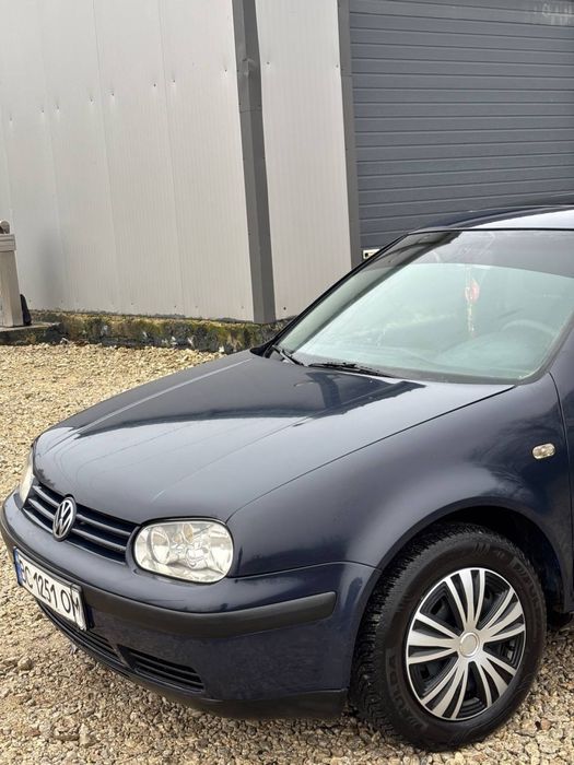 Гольф 4 1,9 дизель простий Можливий пригін уваше місто