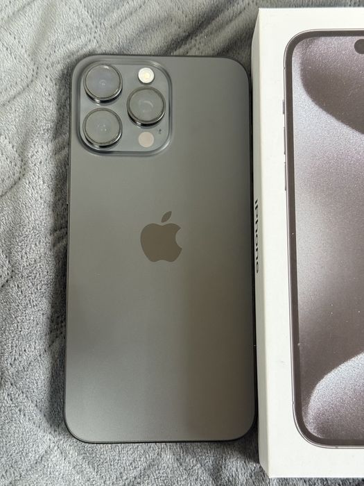 Apple iphone 15 Pro Max 256 Black