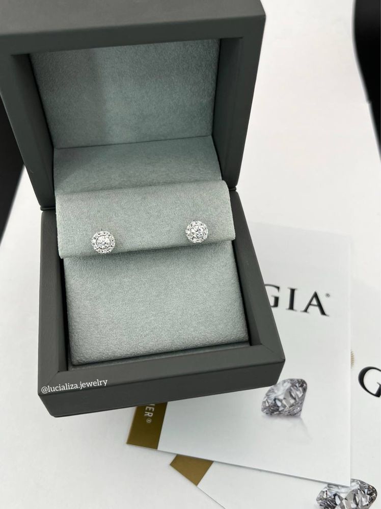 Серьги пусеты с GIA бриллиантами 0.86ct Белое золото
