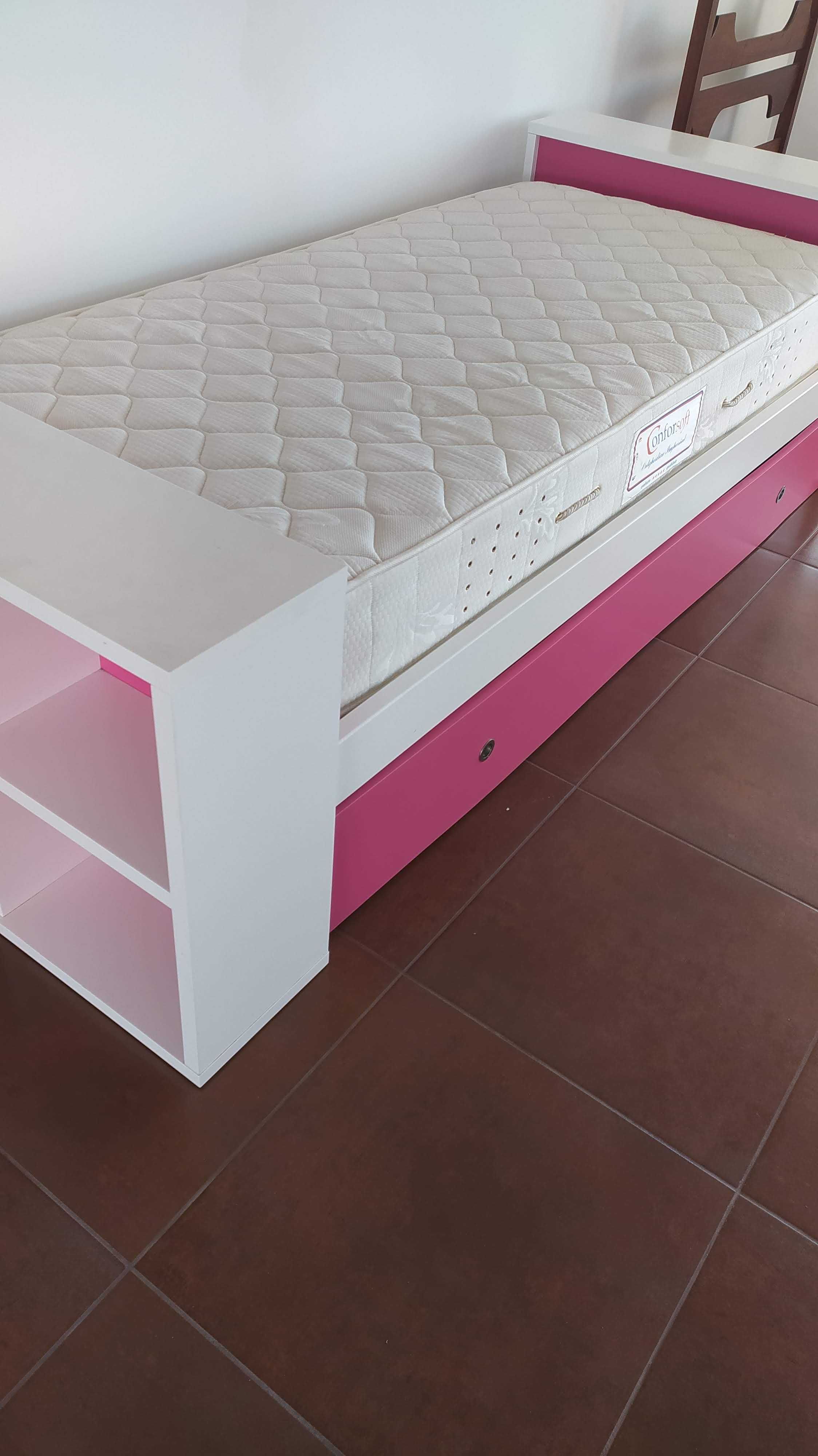 Cama para menina