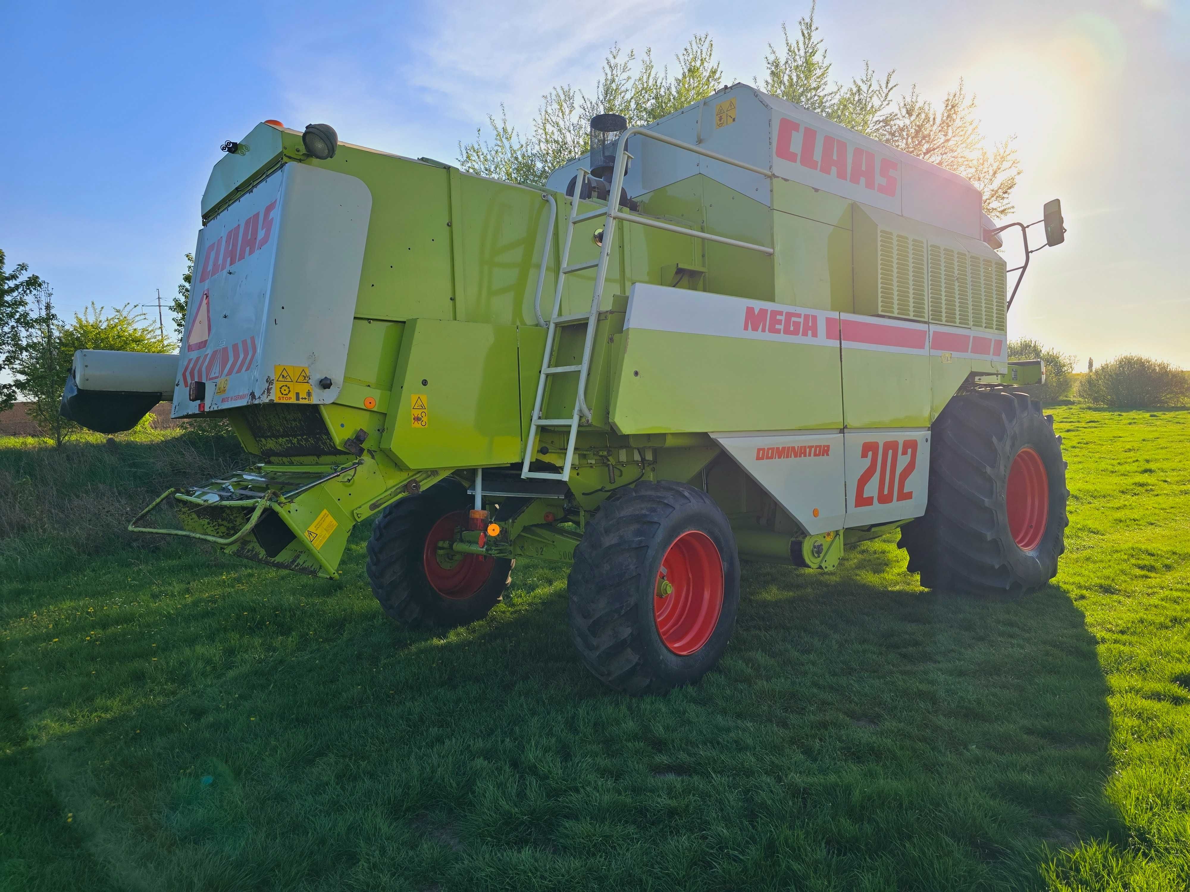 Комбайн claas mega 202