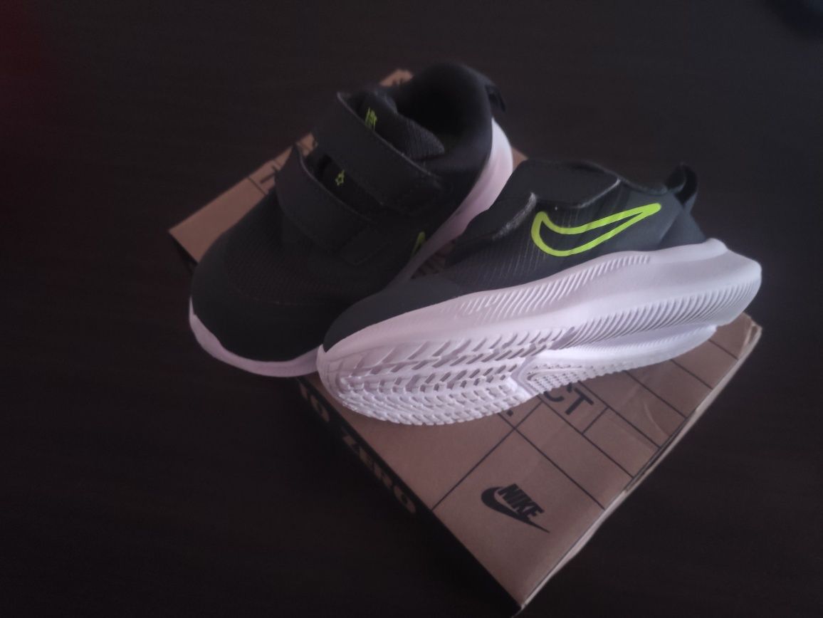 Sapatilhas Nike 21
