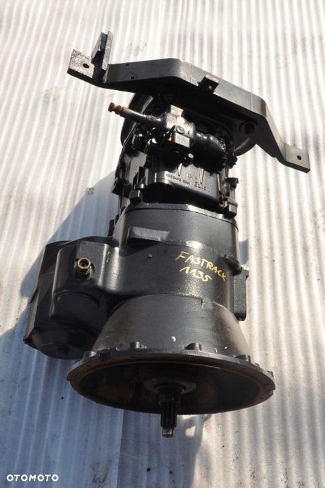 SKRZYNIA BIEGÓW JCB FASTRAC 1135 NR 8875472