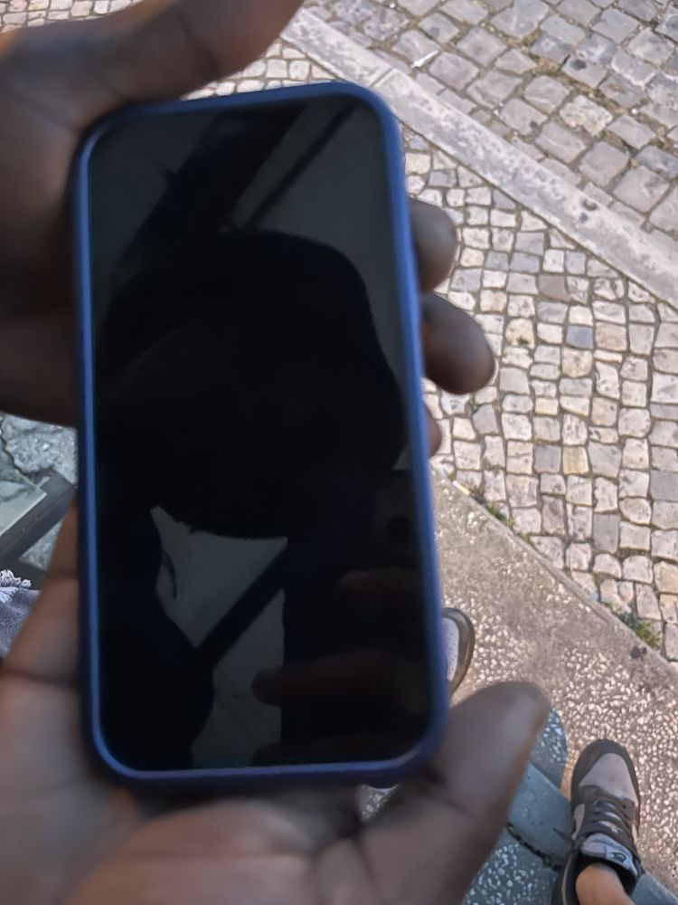Iphone 12 64g em bom estado