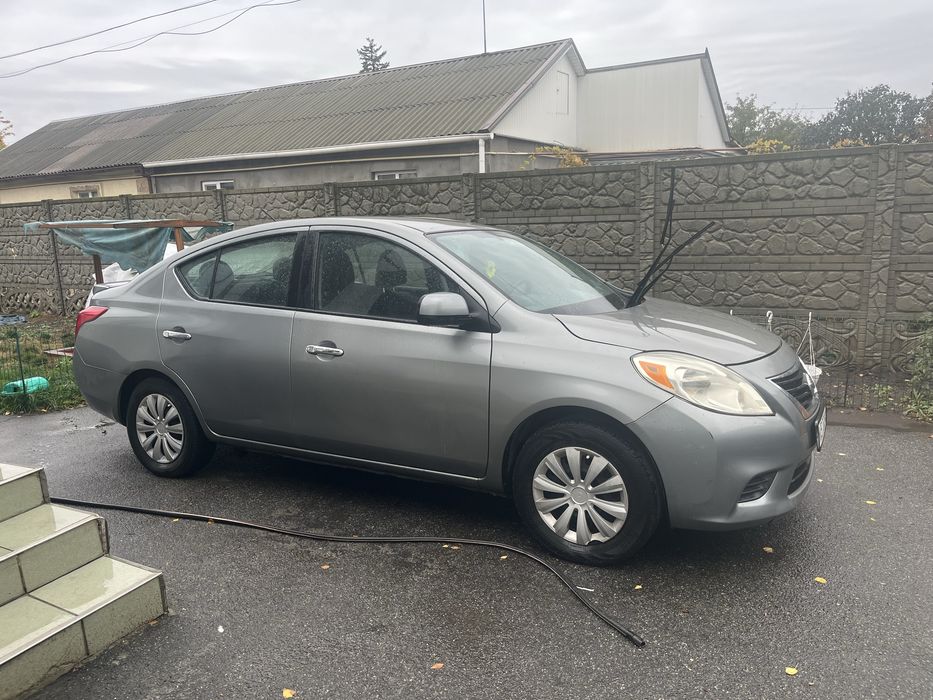 Продам авто Nissan Versa