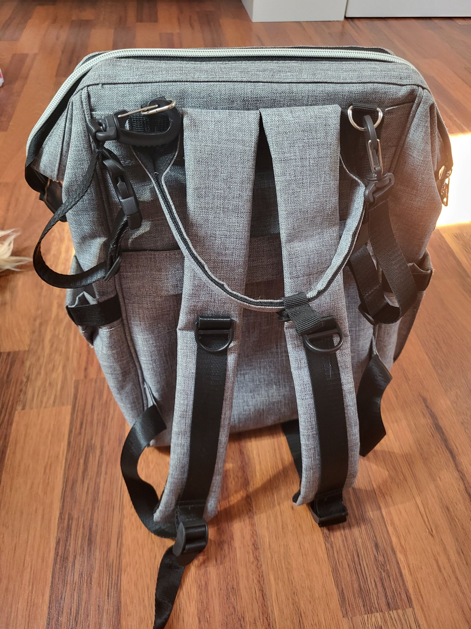 useful backpack Tineo for baby things