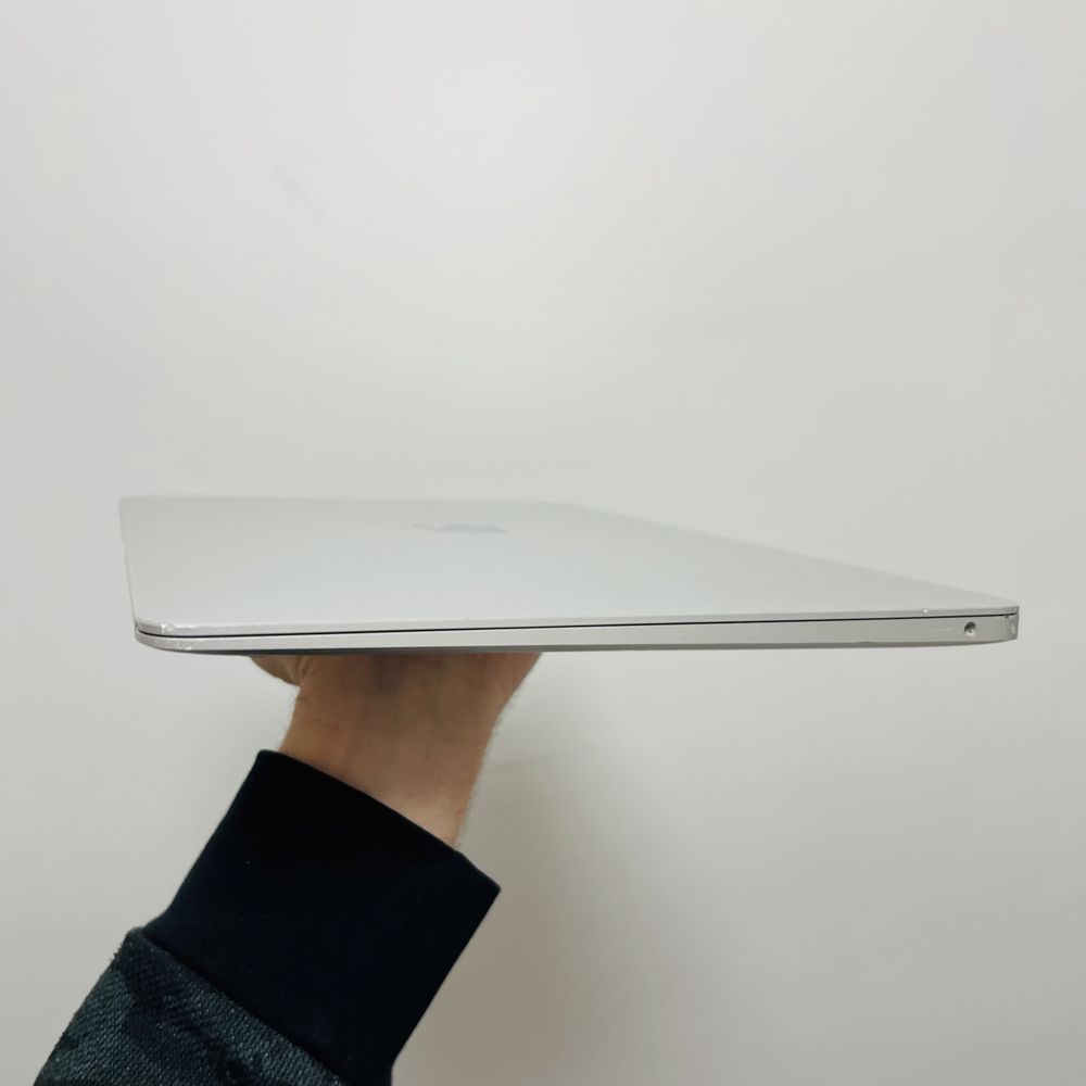 MacBook Air 2020 M1 Silver 8GB 256GB SSD